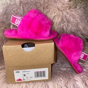 Ugg toddler Fluff yeah slide in rock rose - size 6